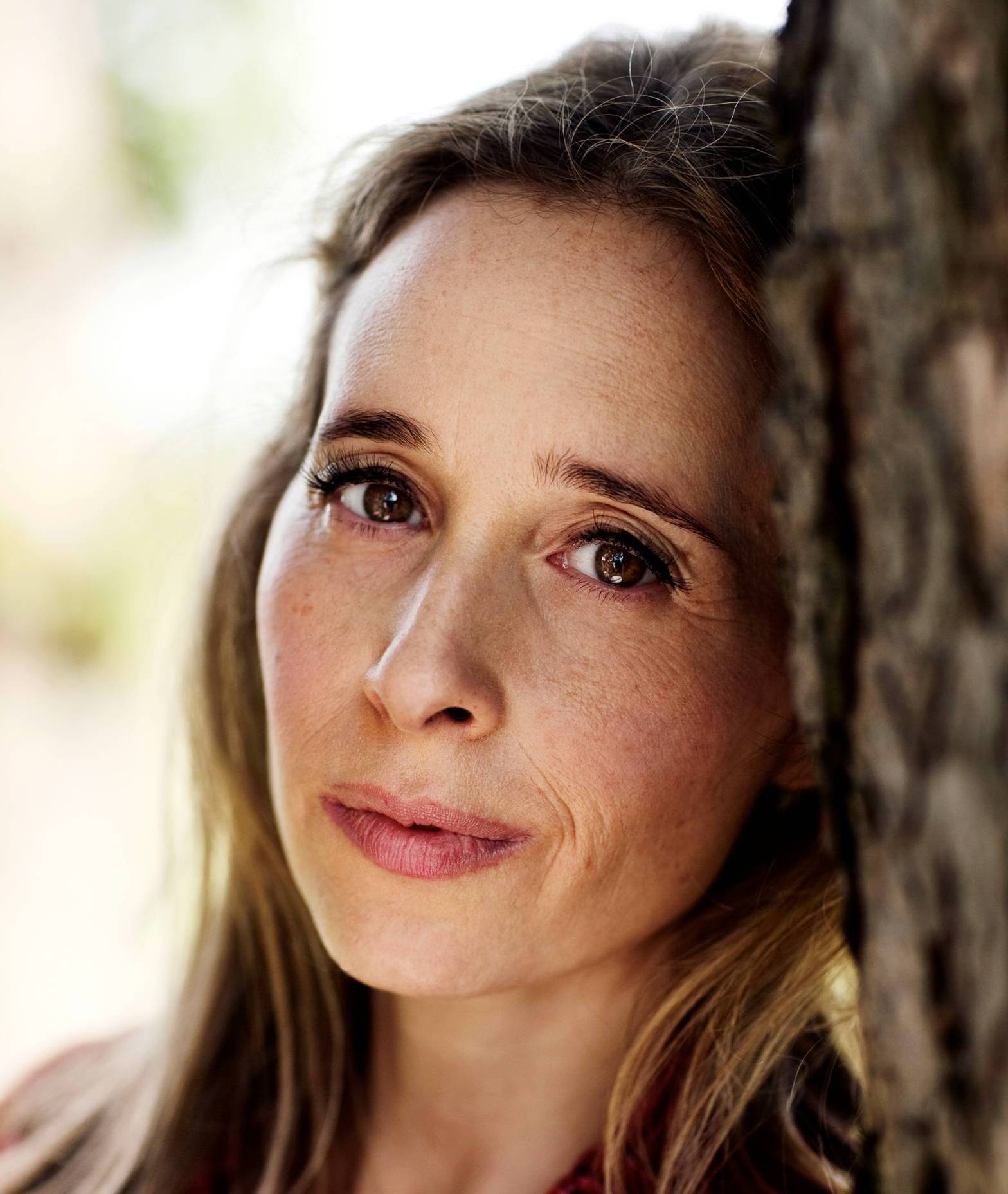 Noreena Hertz | Keynote Speakers for Hire | Chartwell Speakers