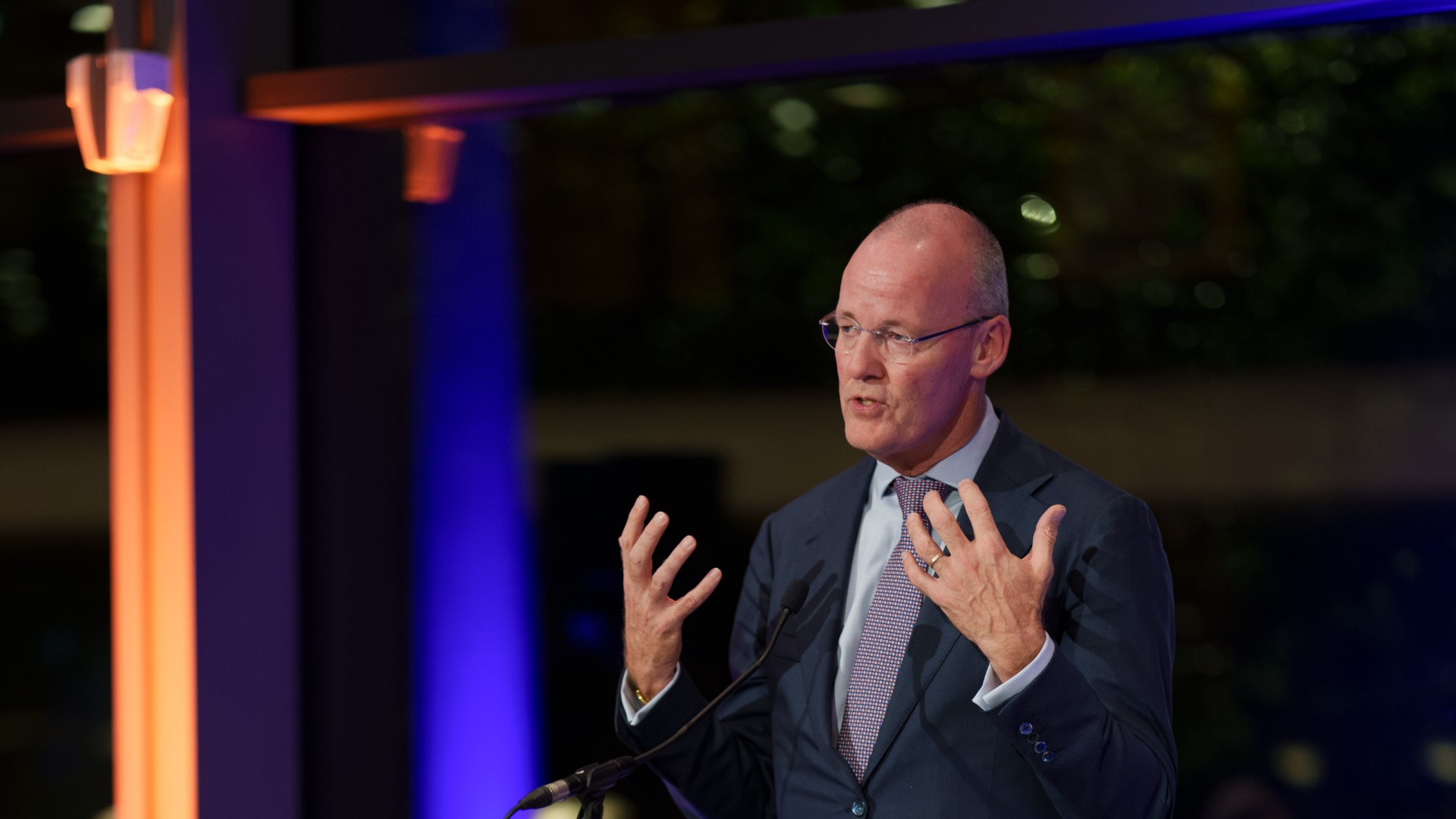 Klaas Knot | Keynote Speaker | Chartwell Speakers